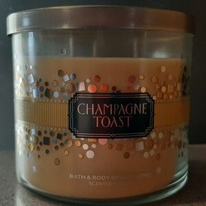 Bath & Body Works Champagne Toast Scented 3-Wick Candle 14.5oz.